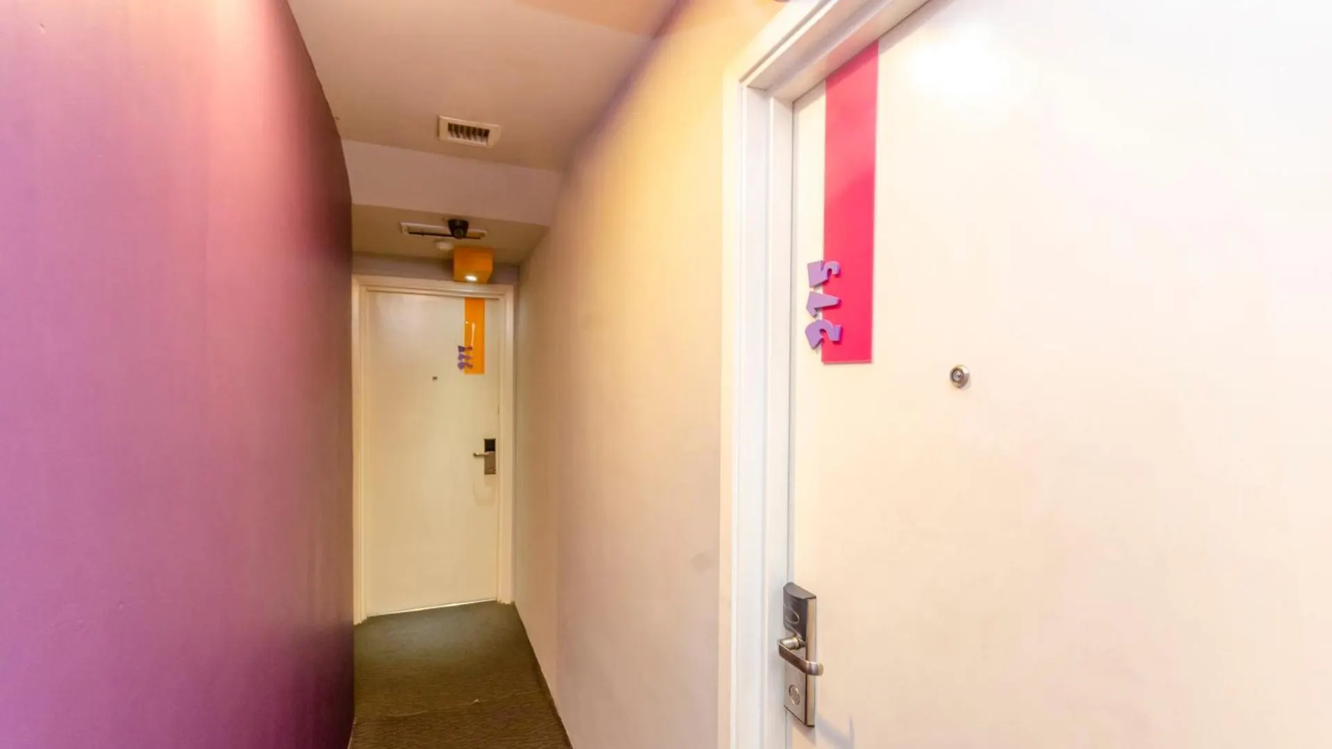 Oyo 902 Rooms Boutique Hotel Johor Bahru 2*,