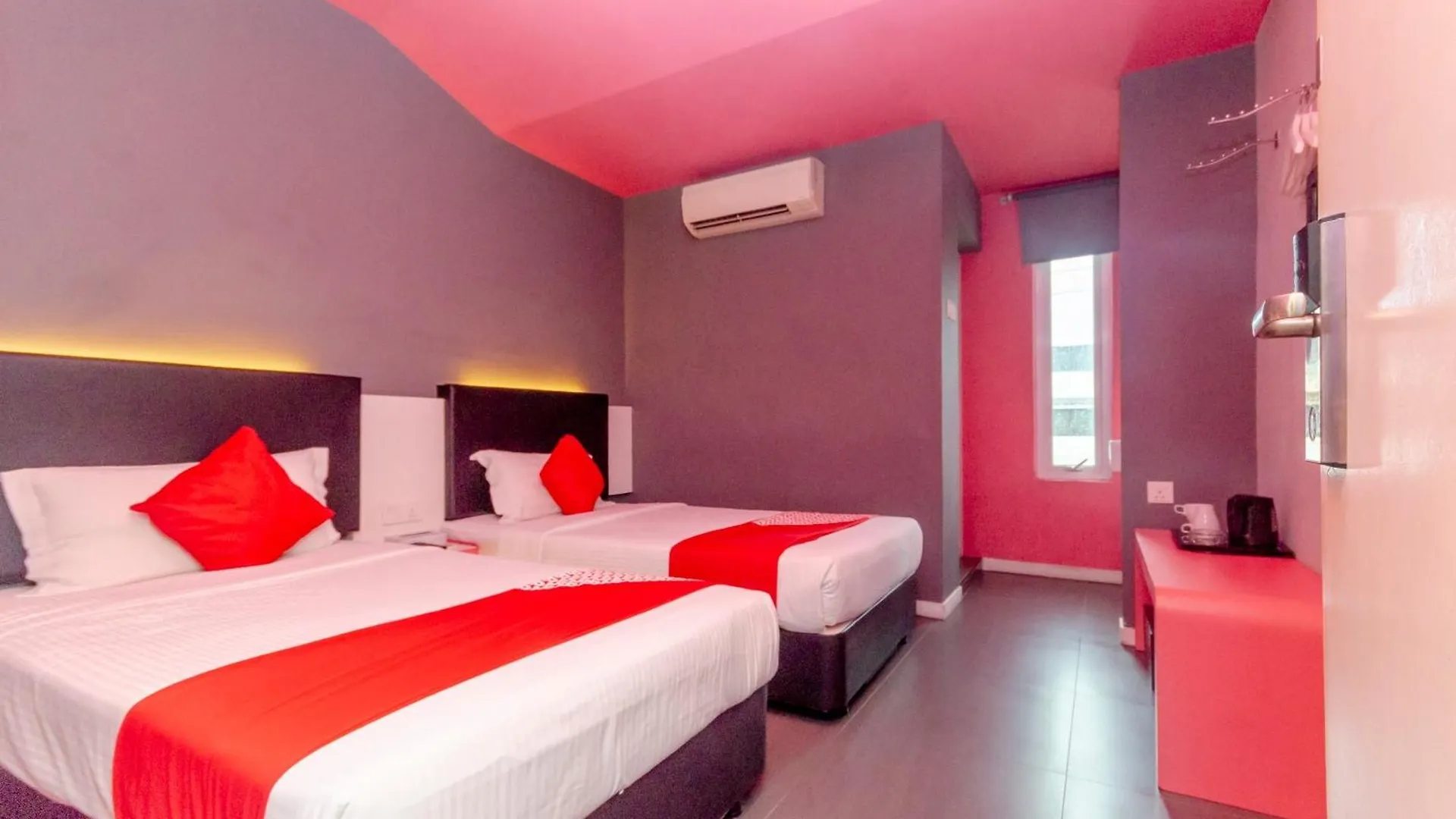 **  Oyo 902 Rooms Boutique Hotel Johor Bahru Malaysia