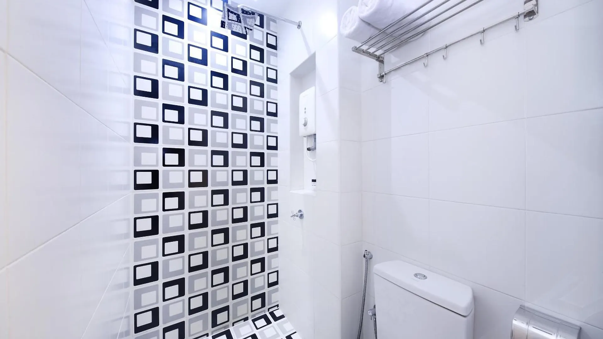 Oyo 902 Rooms Boutique Hotel Johor Bahru 2*,