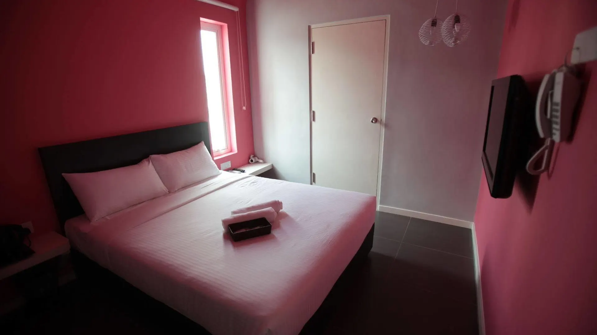 Oyo 902 Rooms Boutique Hotel Johor Bahru 2*,