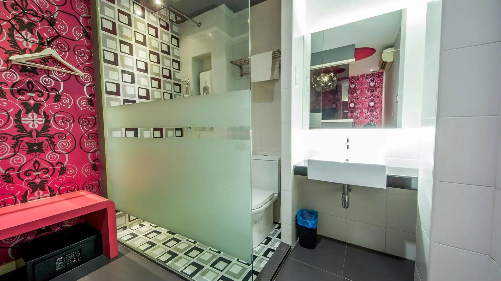 Oyo 902 Rooms Boutique Hotel Johor Bahru